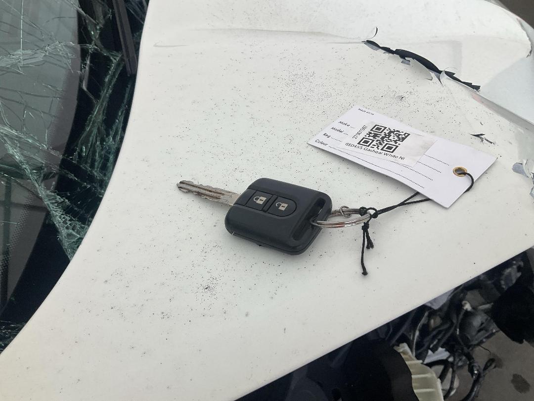 Photo '13' of Nissan Qashqai ST