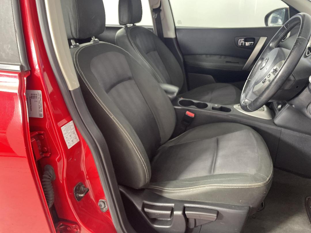 Photo '16' of Nissan Qashqai