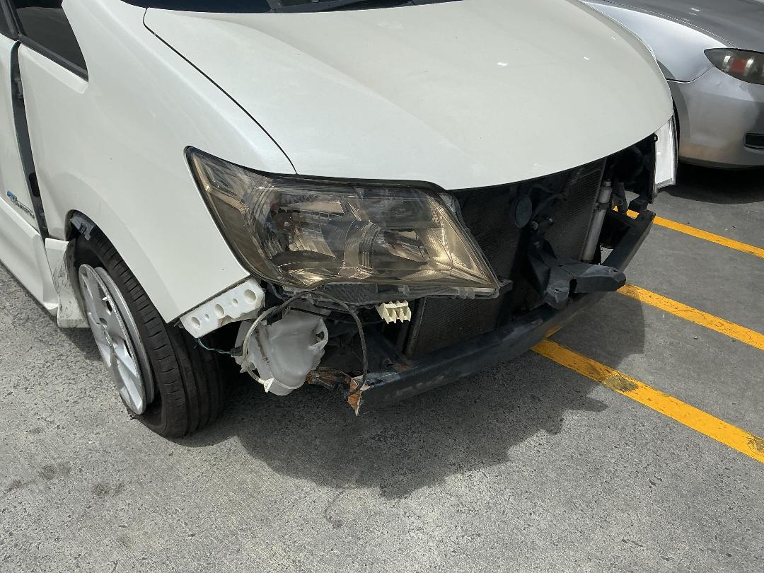 Photo '4' of Nissan Serena Hybrid Photo '4' of Nissan Serena Hybrid