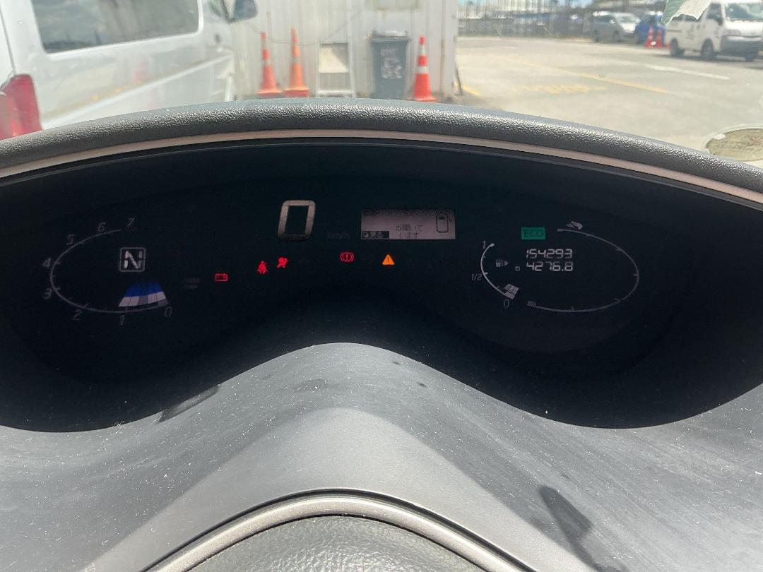 Photo '28' of Nissan Serena Hybrid Photo '28' of Nissan Serena Hybrid