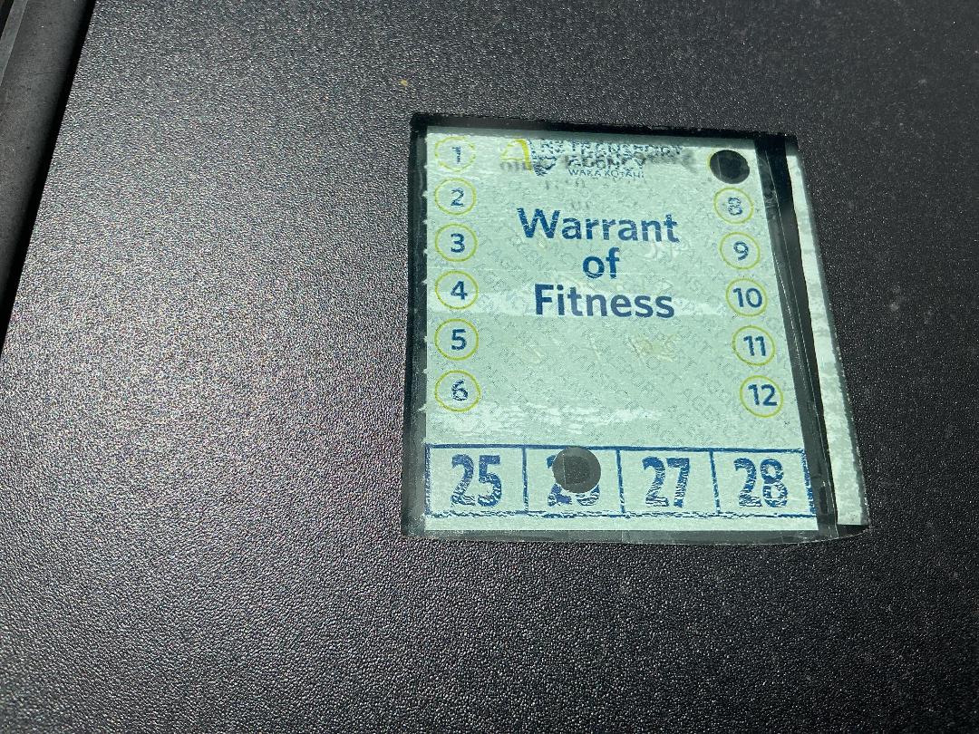 Photo '29' of Nissan Serena Hybrid Photo '29' of Nissan Serena Hybrid