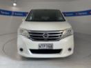 Thumbnail '2' of Nissan Serena