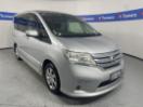 Thumbnail '1' of Nissan Serena