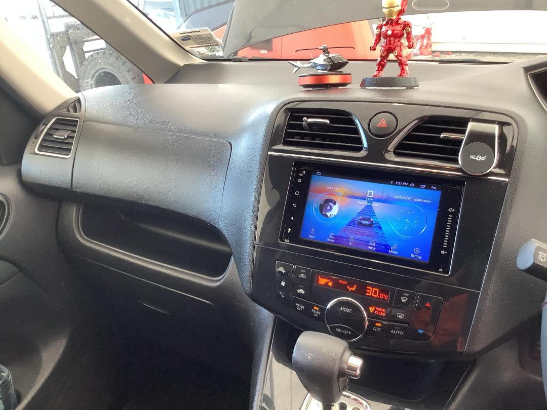 Photo '16' of Nissan Serena Highway Star Photo '16' of Nissan Serena Highway Star