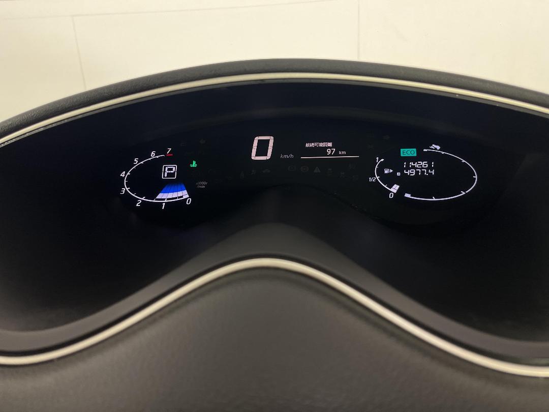 Photo '20' of Nissan Serena