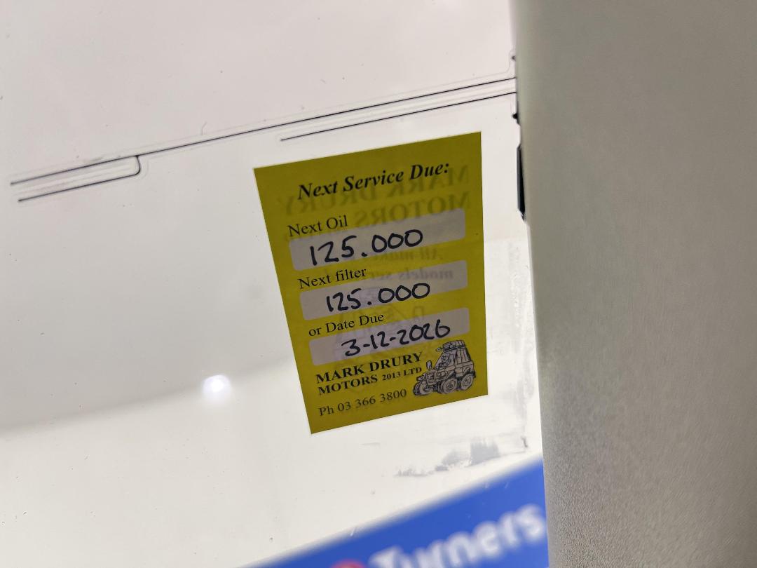 Photo '24' of Nissan Serena