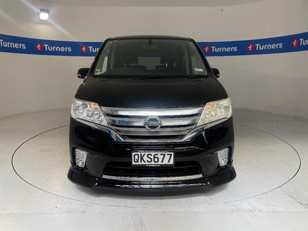 Photo '2' of Nissan Serena