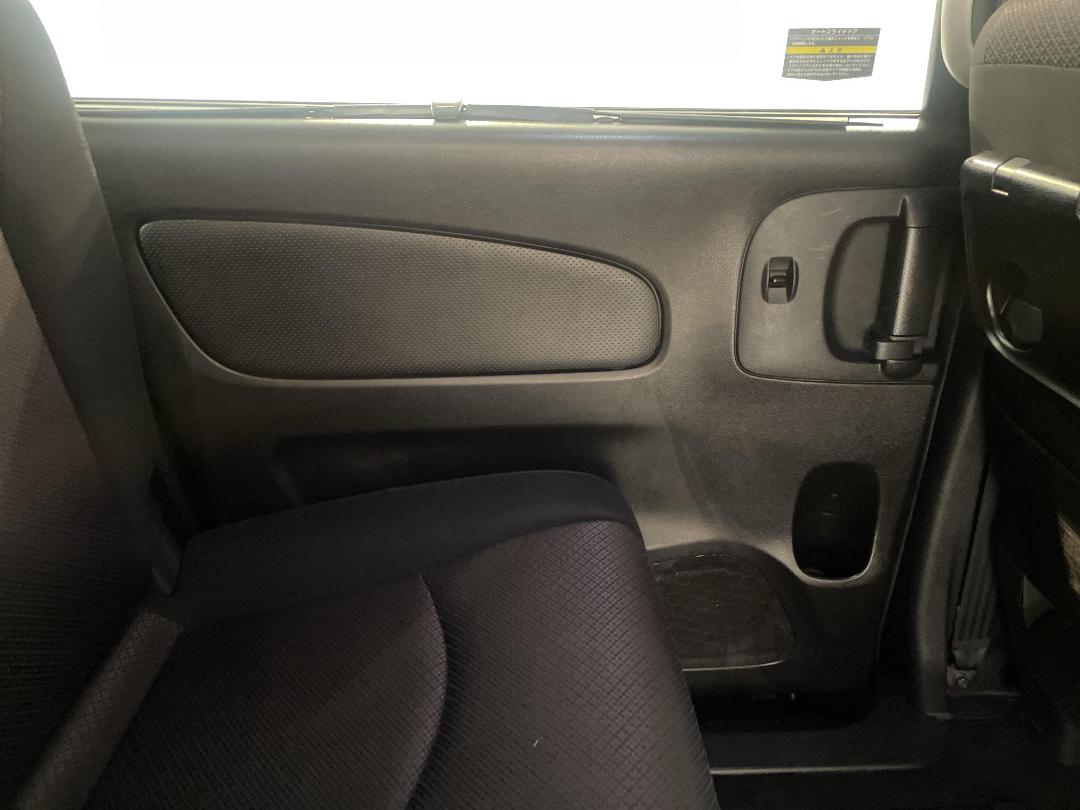 Photo '19' of Nissan Serena