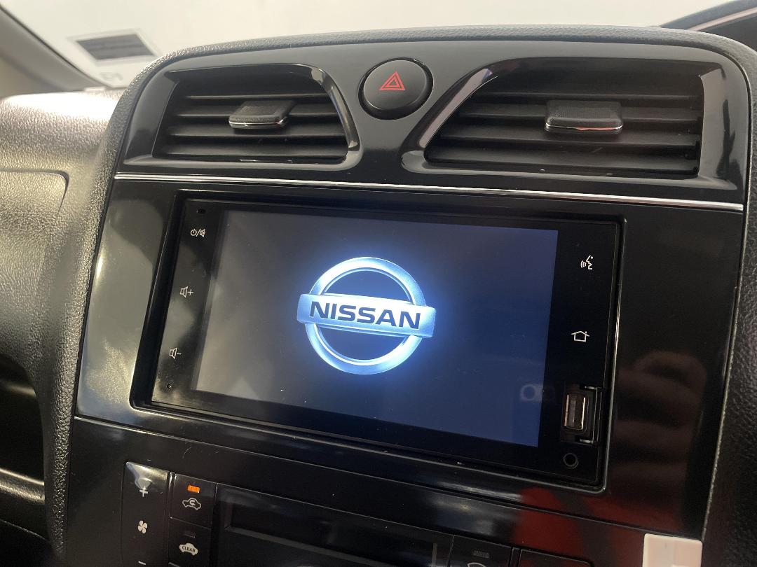 Photo '29' of Nissan Serena