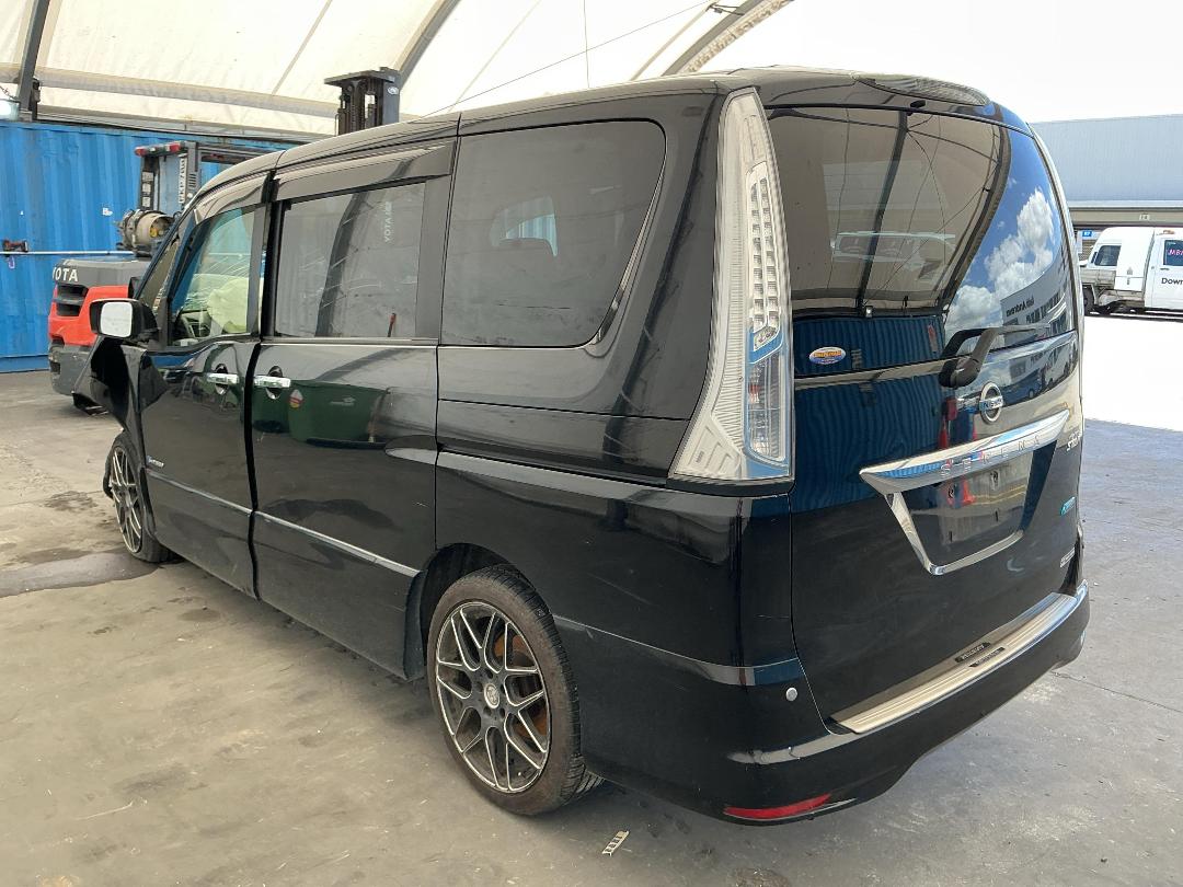 Photo '19' of Nissan Serena Highway Star Photo '19' of Nissan Serena Highway Star