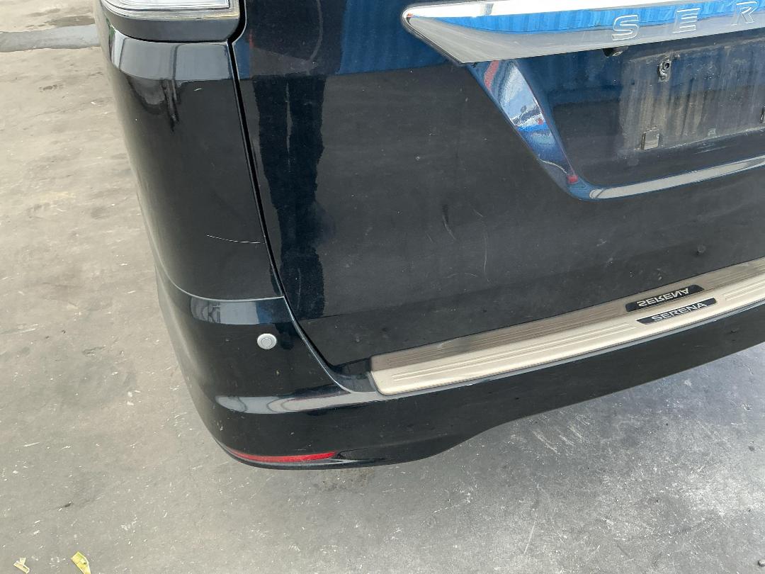 Photo '20' of Nissan Serena Highway Star Photo '20' of Nissan Serena Highway Star