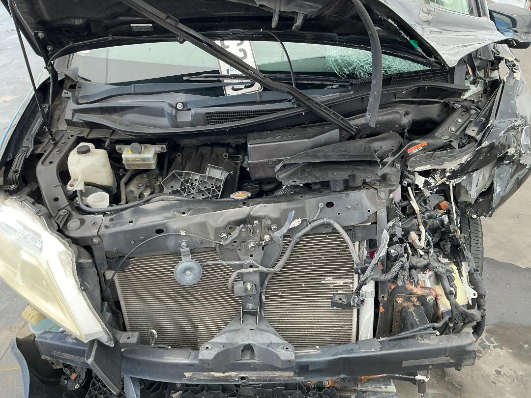 Photo '35' of Nissan Serena Highway Star Photo '35' of Nissan Serena Highway Star