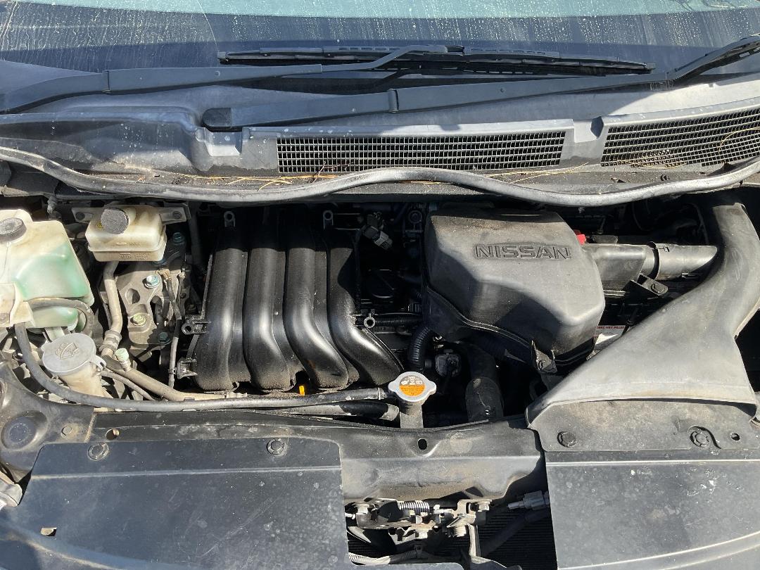 Photo '2' of Nissan Serena