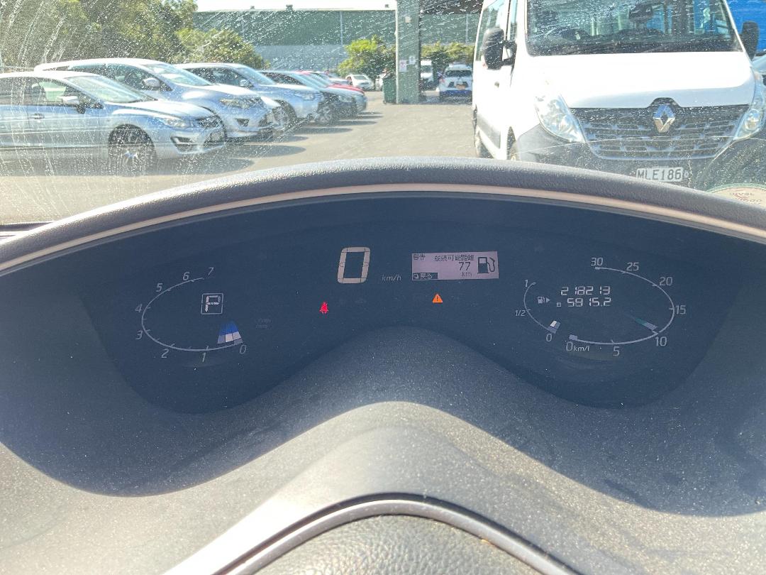 Photo '8' of Nissan Serena