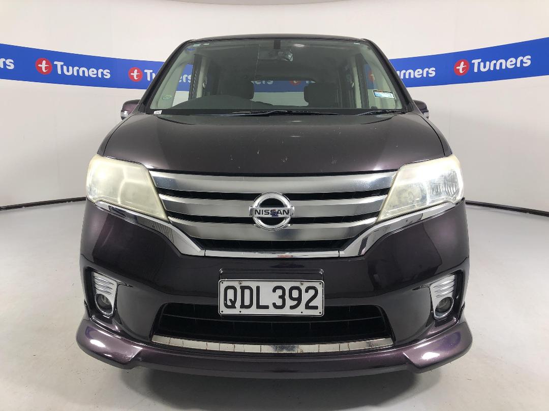 Photo '2' of Nissan Serena