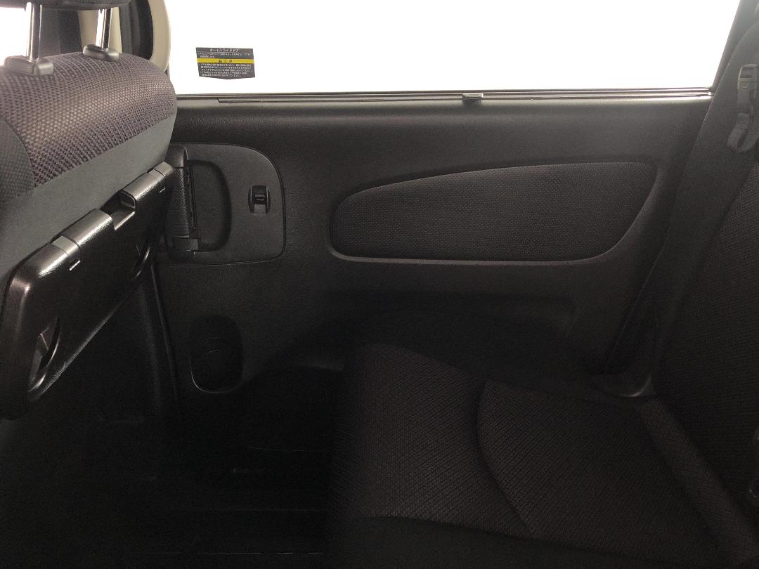 Photo '19' of Nissan Serena