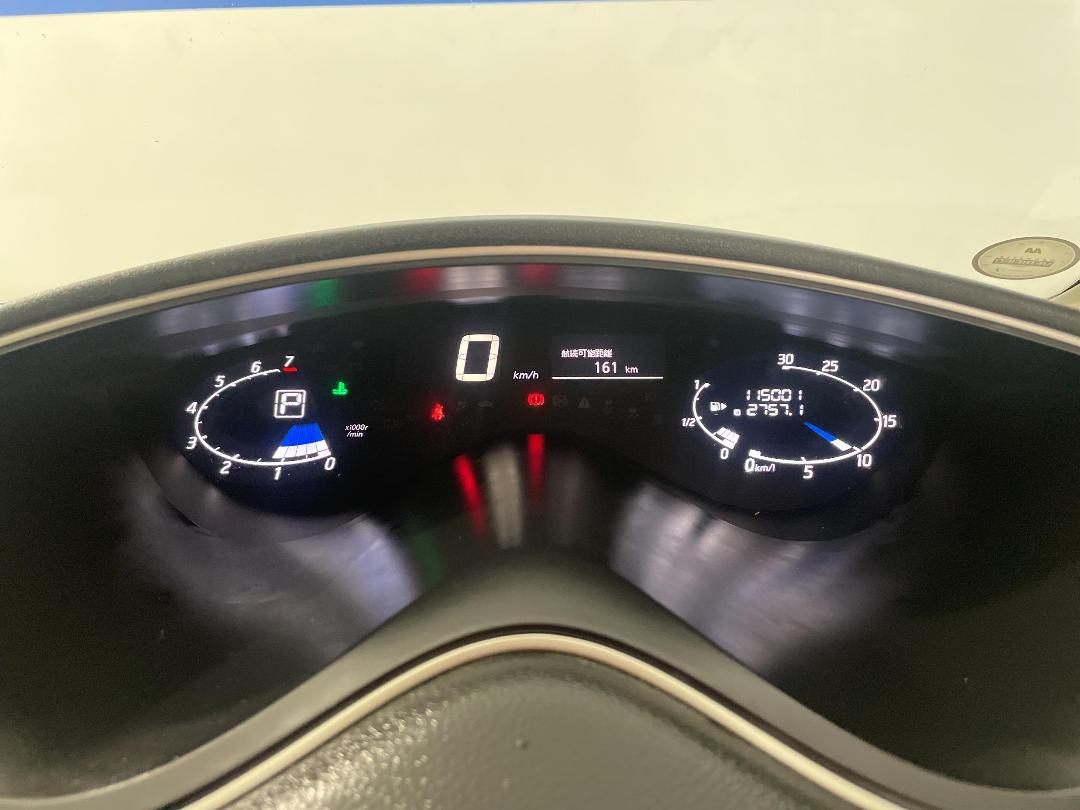 Photo '21' of Nissan Serena