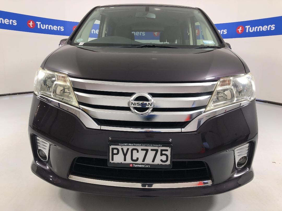 Photo '2' of Nissan Serena