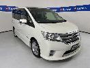 Thumbnail '1' of Nissan Serena