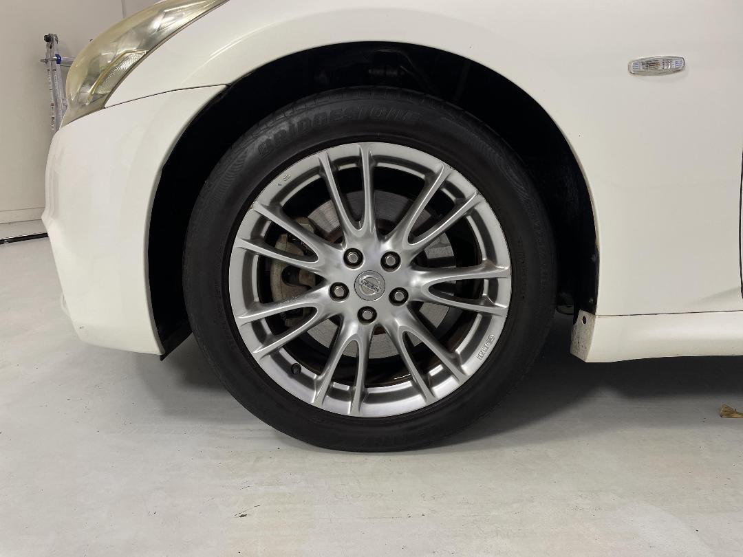 Photo '10' of Nissan Skyline