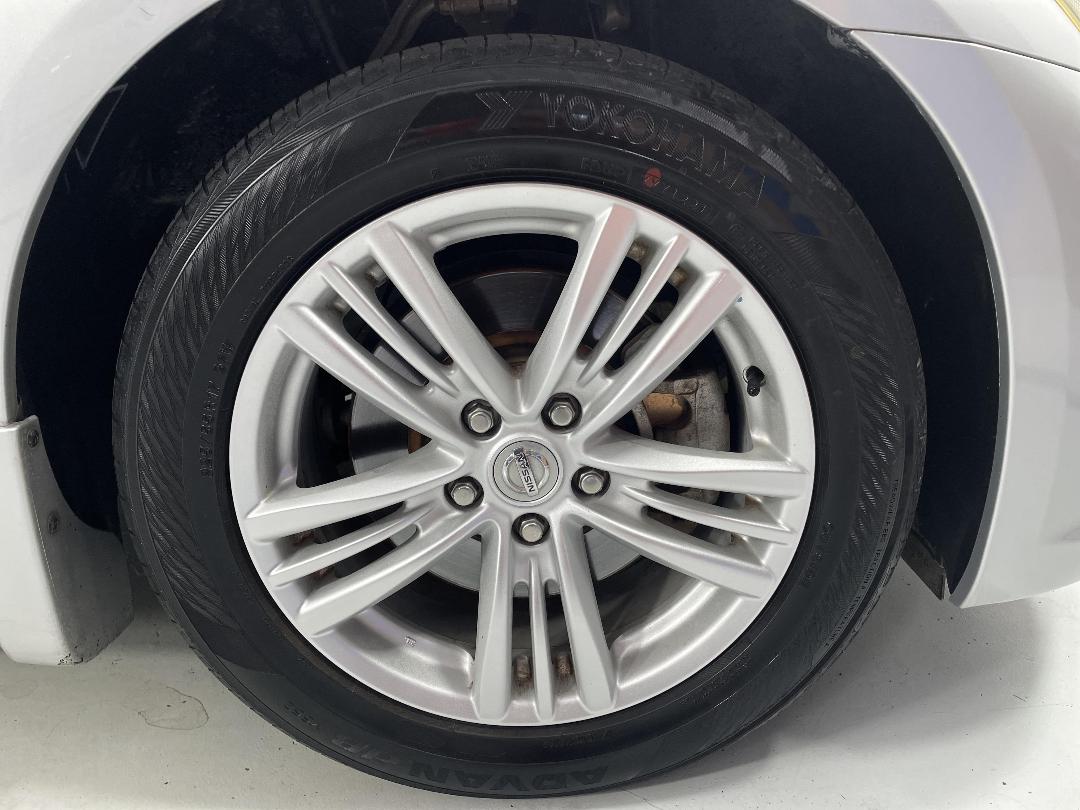 Photo '9' of Nissan Skyline Photo '9' of Nissan Skyline