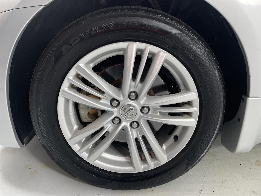 Photo '10' of Nissan Skyline Photo '10' of Nissan Skyline