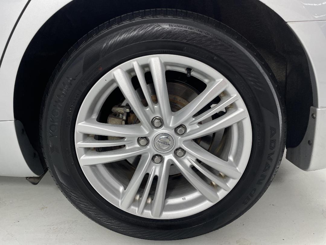 Photo '11' of Nissan Skyline Photo '11' of Nissan Skyline