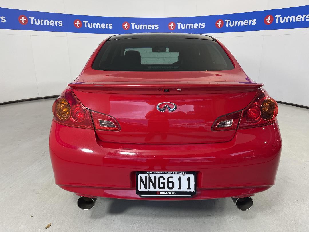 Photo '6' of Nissan Skyline