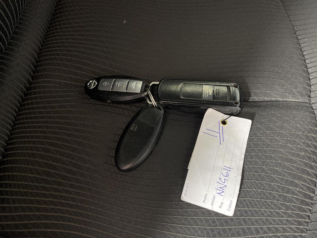 Photo '22' of Nissan Skyline