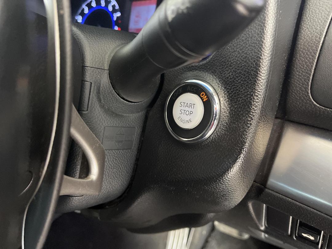 Photo '25' of Nissan Skyline