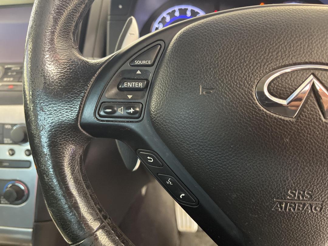 Photo '28' of Nissan Skyline