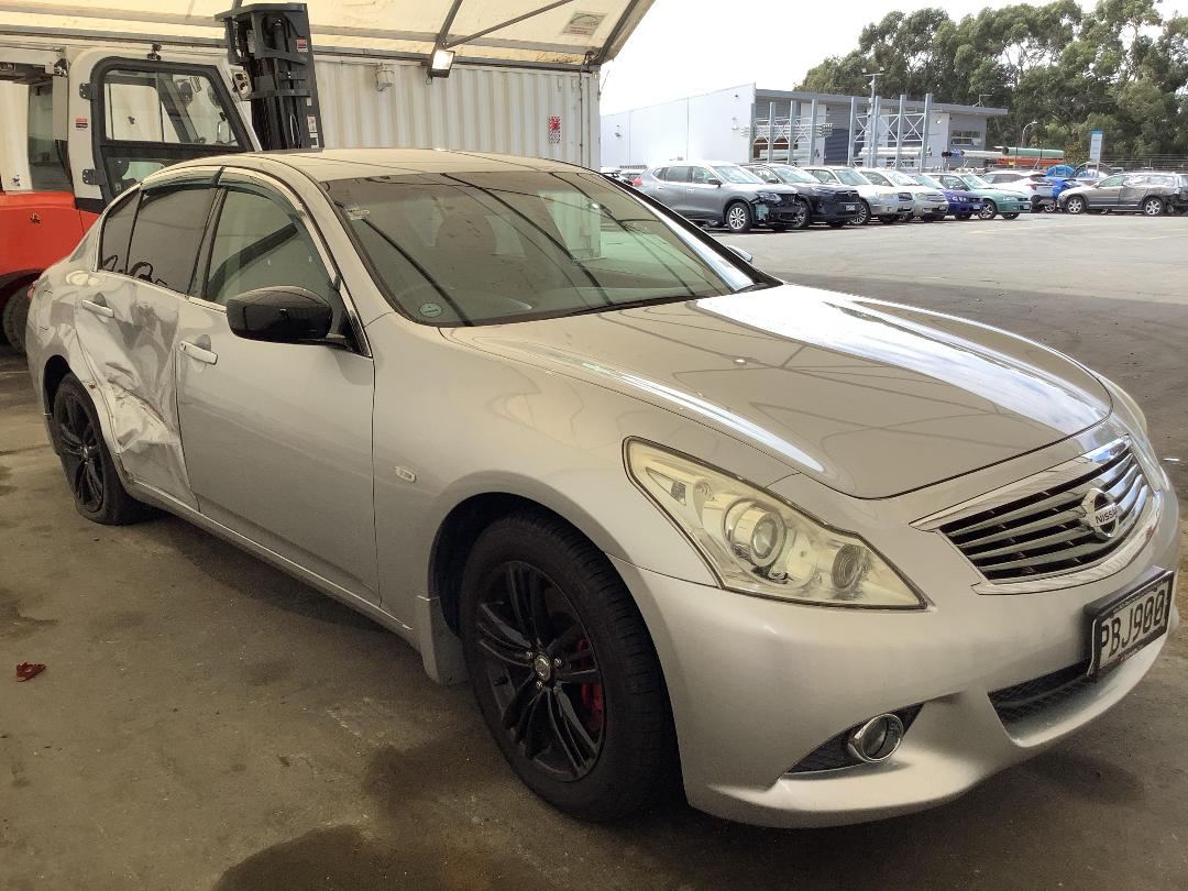 Photo '2' of Nissan Skyline Photo '2' of Nissan Skyline