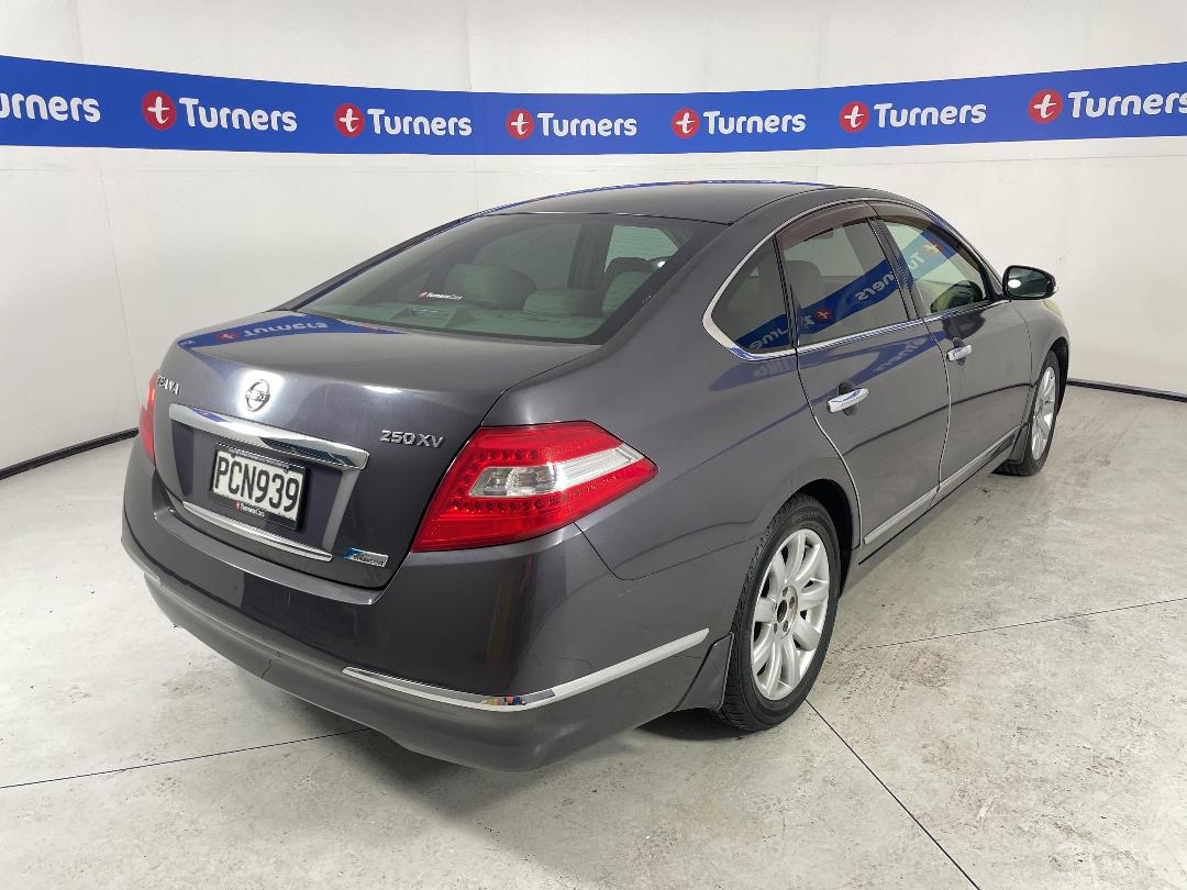 Photo '7' of Nissan Teana