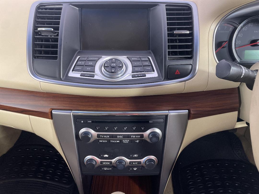 Photo '18' of Nissan Teana