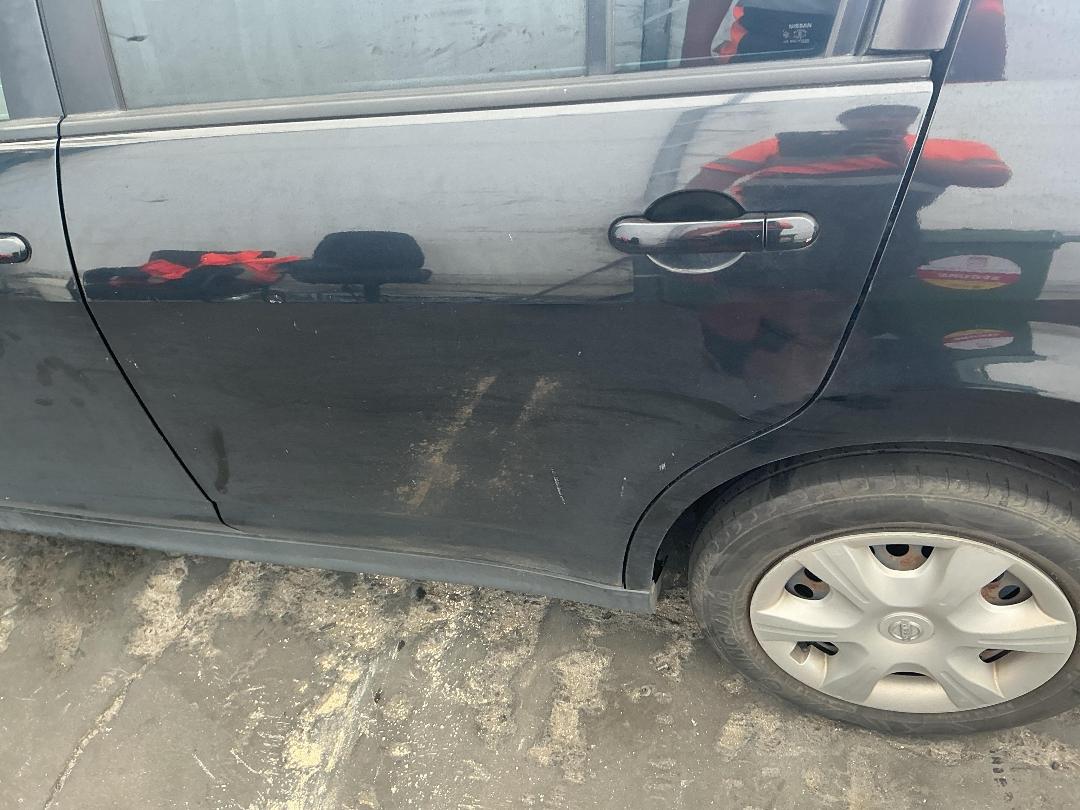 Photo '8' of Nissan Tiida Photo '8' of Nissan Tiida