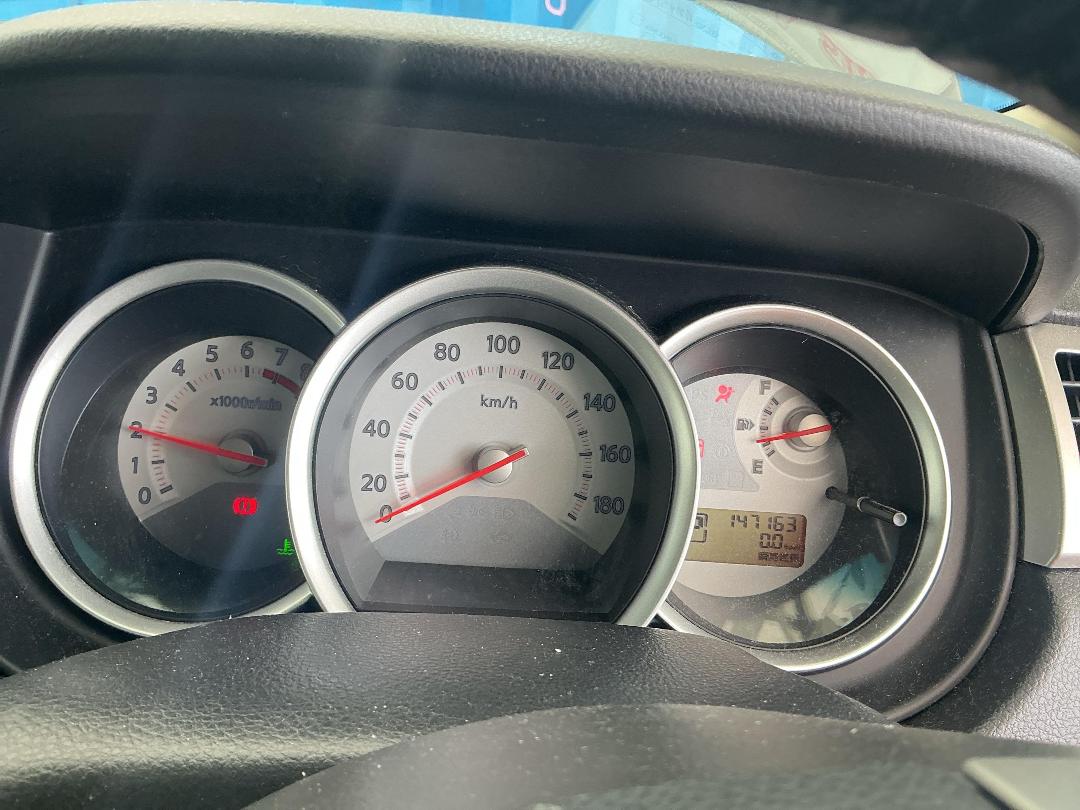 Photo '18' of Nissan Tiida Photo '18' of Nissan Tiida