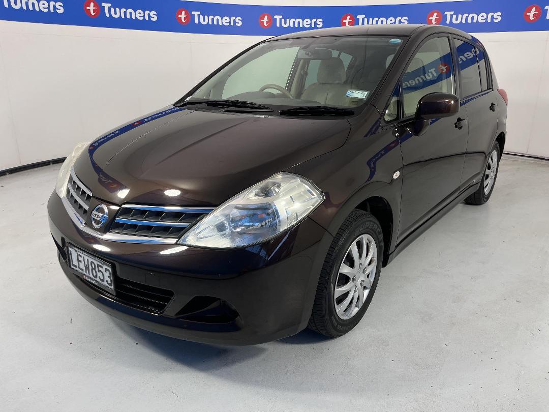 Photo '4' of Nissan Tiida