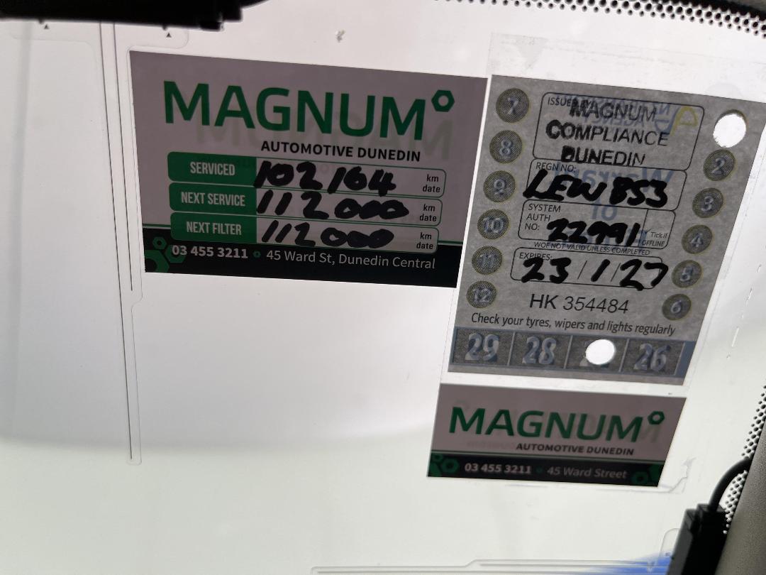 Photo '24' of Nissan Tiida