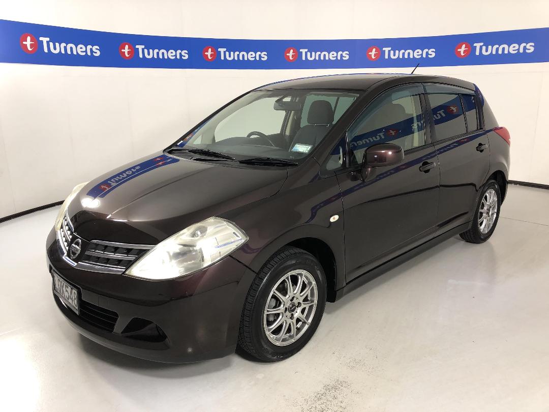 Photo '4' of Nissan Tiida