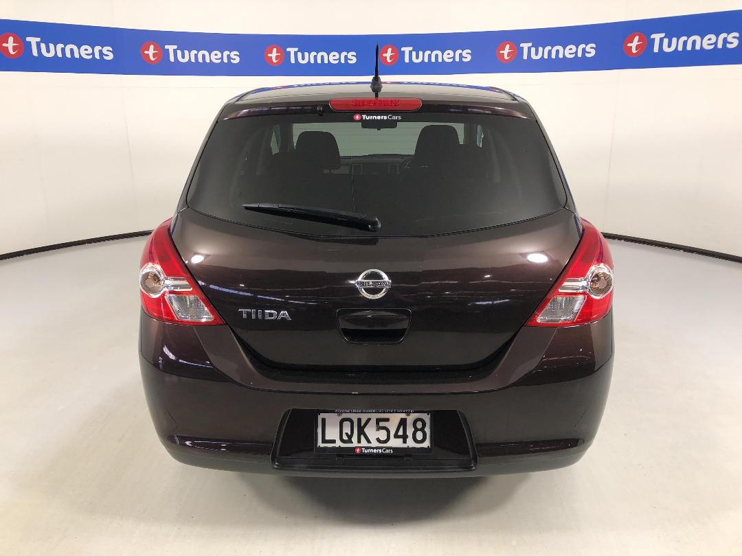 Photo '6' of Nissan Tiida