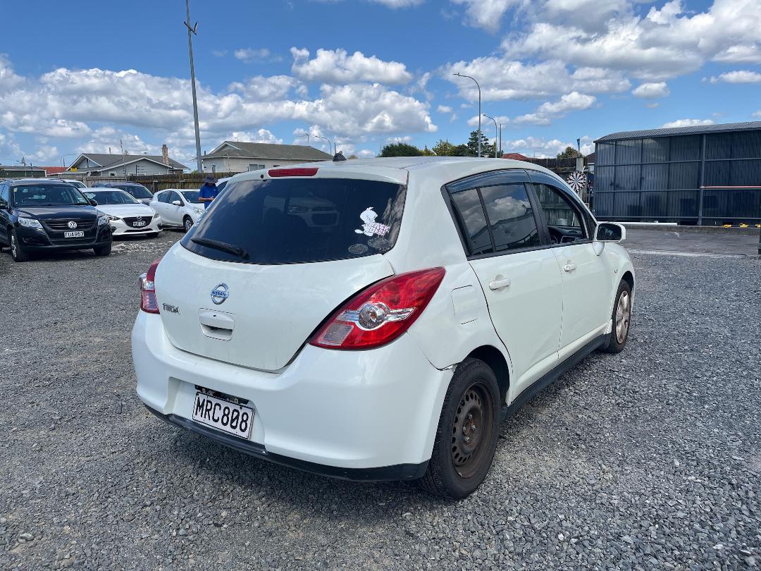 Photo '4' of Nissan Tiida