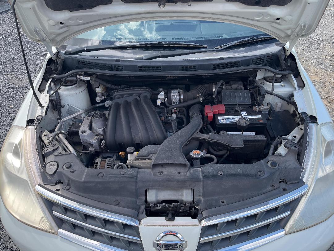 Photo '8' of Nissan Tiida