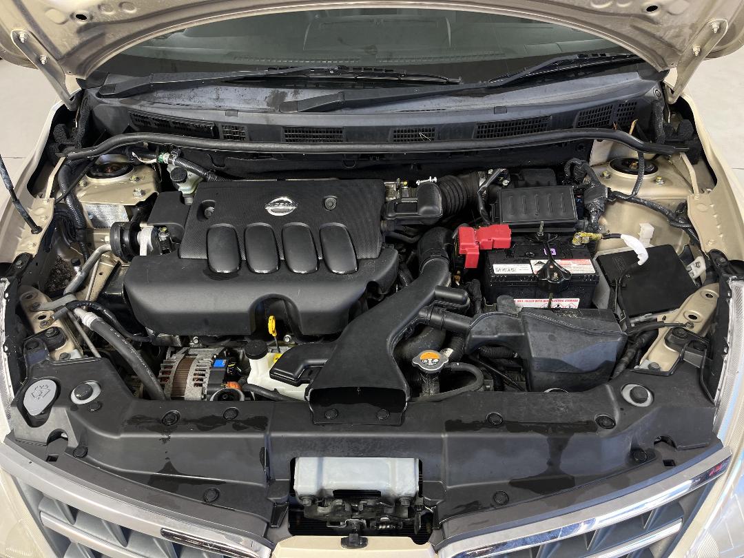 Photo '13' of Nissan Tiida