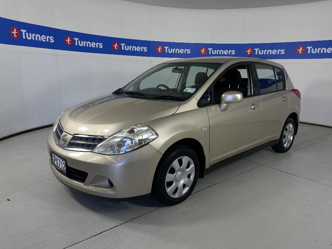 Photo '4' of Nissan Tiida