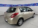 Thumbnail '7' of Nissan Tiida