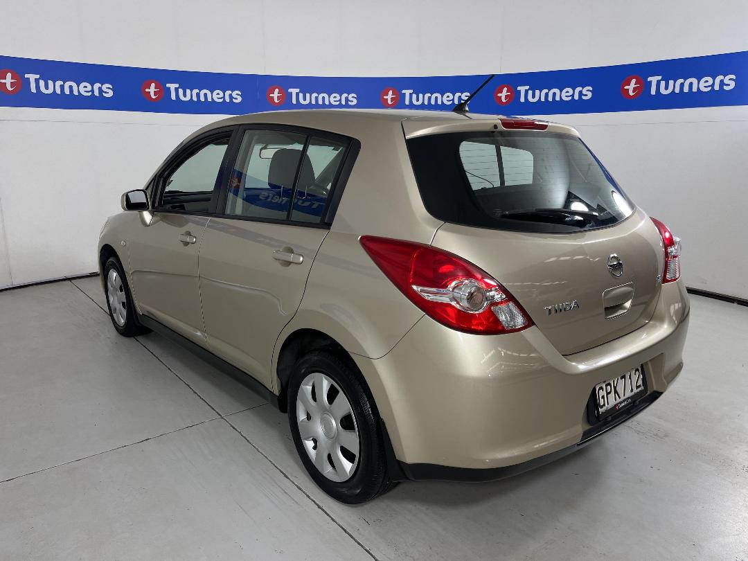 Photo '5' of Nissan Tiida