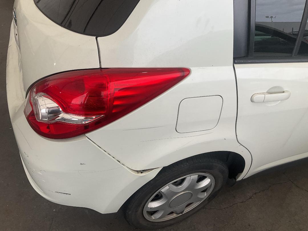 Photo '15' of Nissan Tiida Photo '15' of Nissan Tiida