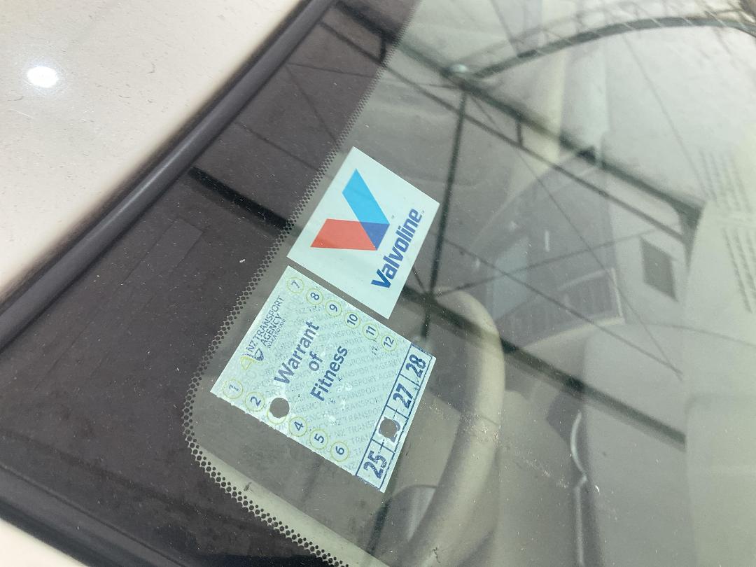 Photo '25' of Nissan Tiida Photo '25' of Nissan Tiida