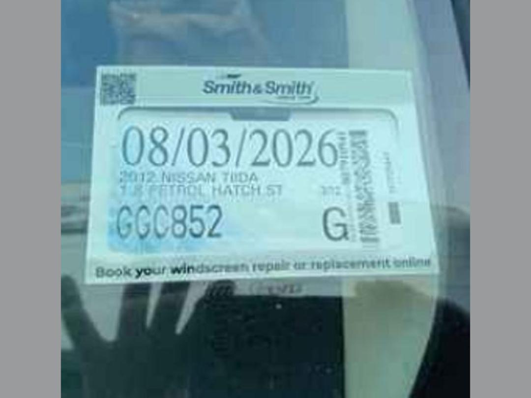 Photo '10' of Nissan Tiida ST