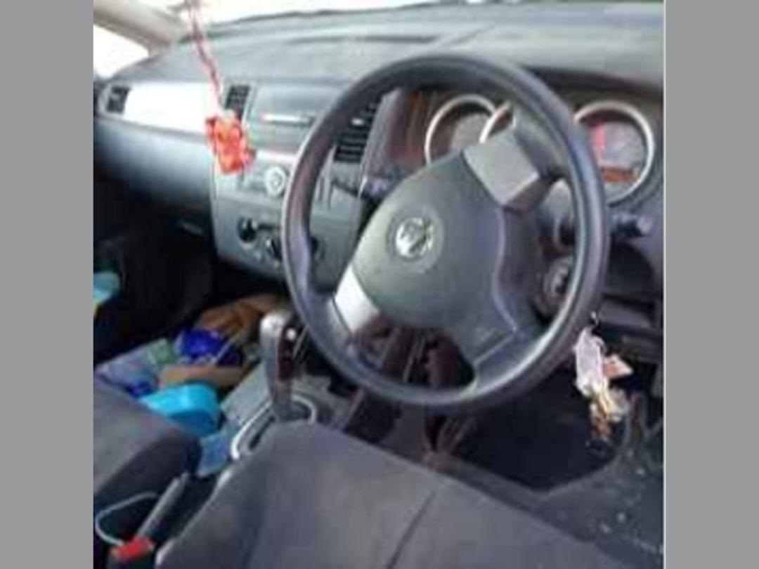 Photo '20' of Nissan Tiida ST